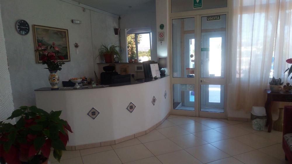 Il Mirto E La Rosa Bed & Breakfast Arenella  Luaran gambar