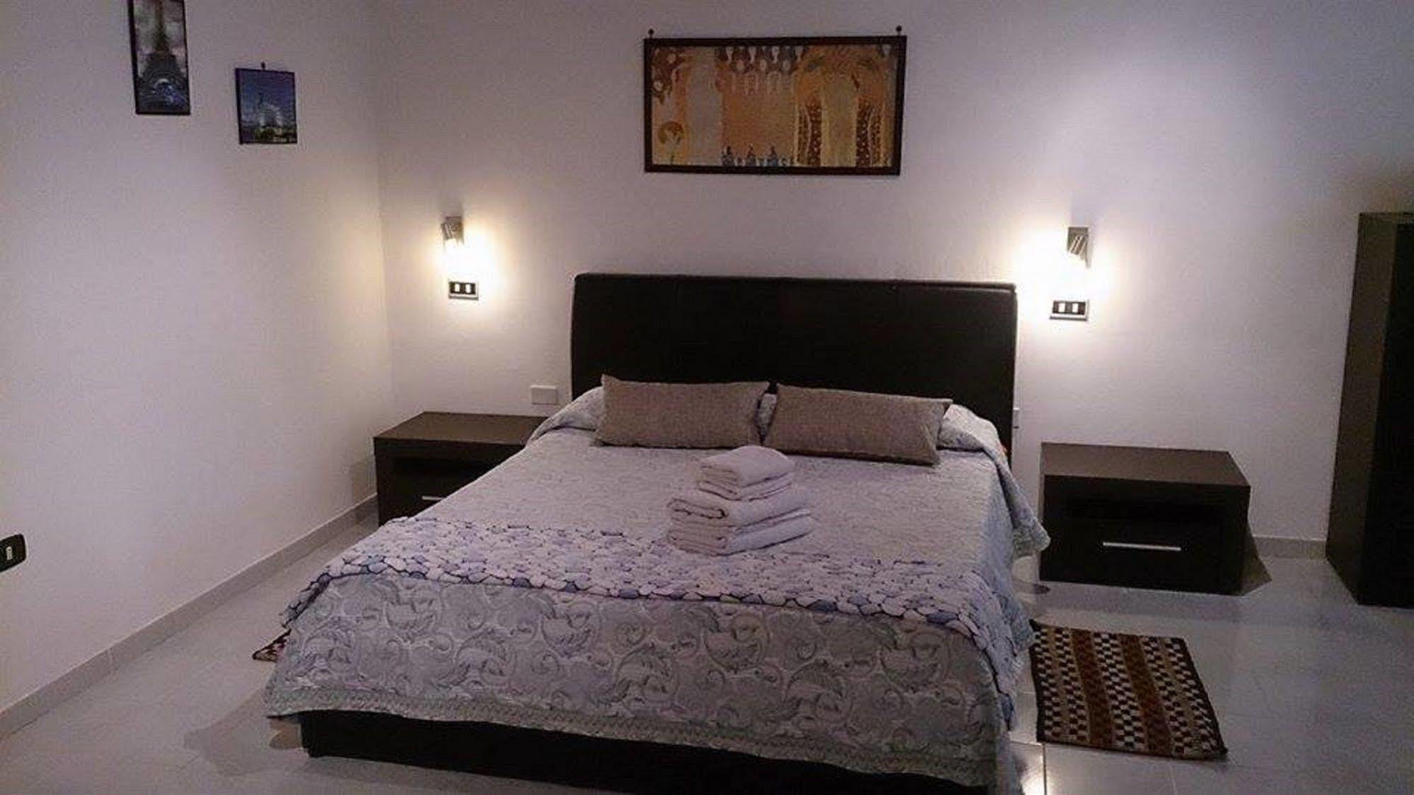 Il Mirto E La Rosa Bed & Breakfast Arenella  Luaran gambar