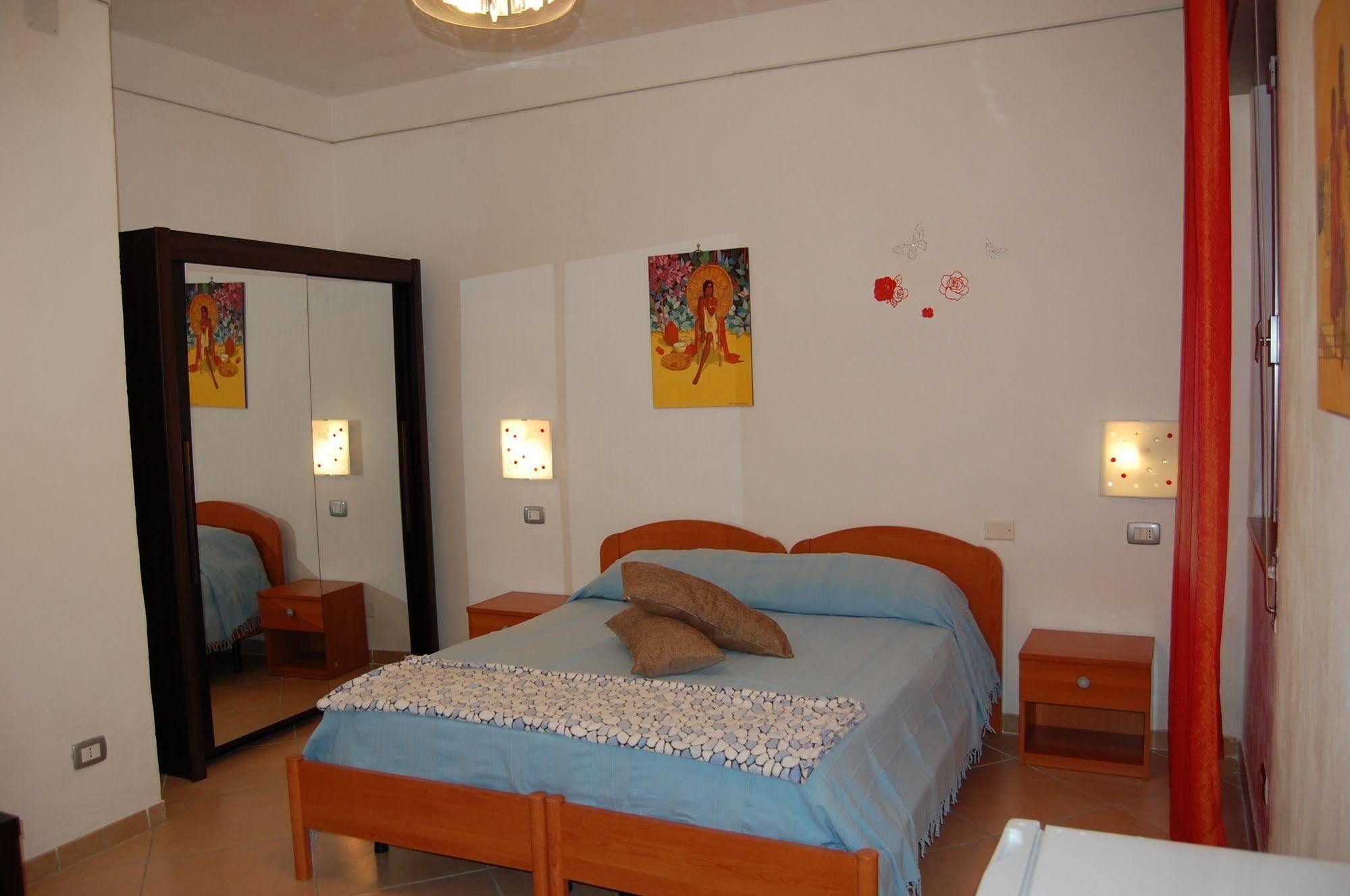 Il Mirto E La Rosa Bed & Breakfast Arenella  Luaran gambar