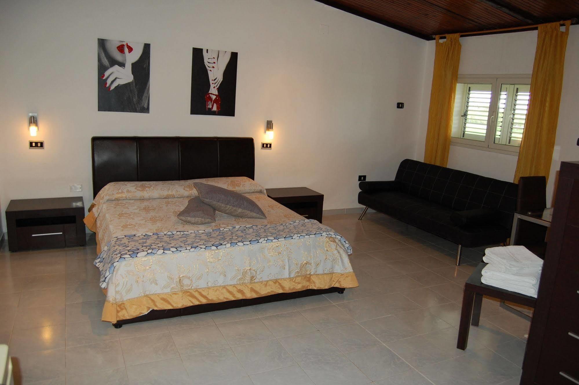 Il Mirto E La Rosa Bed & Breakfast Arenella  Luaran gambar